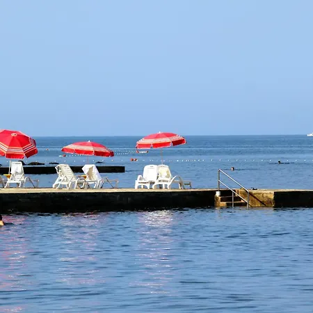 With Swimming Pool - 24680 Appartement Umag